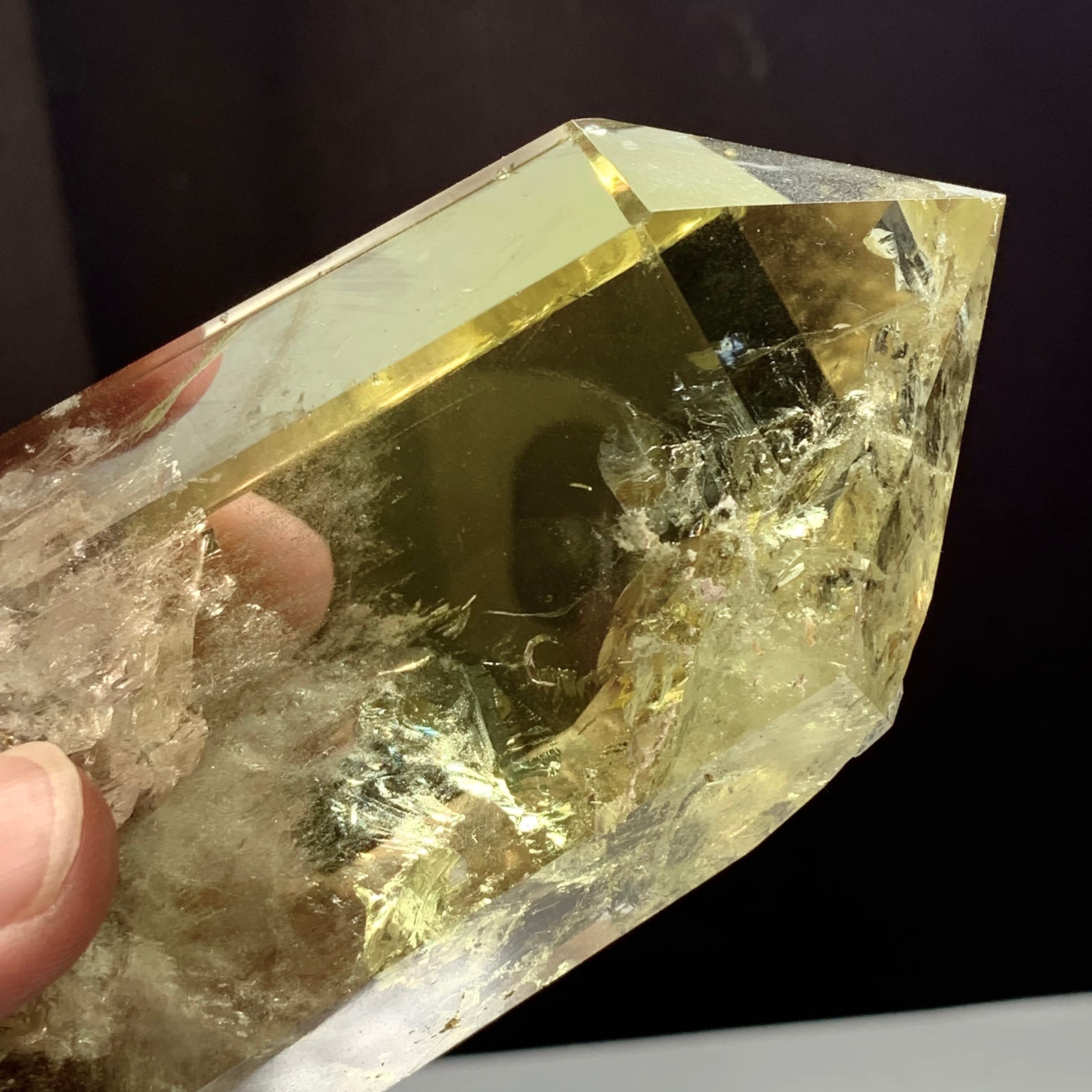 【高品質】特大　シトリンポイント　透明感　虹あり no2.超透明☆虹有り♪大きいシトリン ポイント | Naturaltreasure