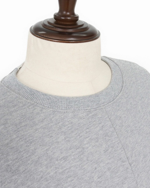 【GLIMCLAP】ポイントグラフィック スウェットシャツ　(192-058-gla-cf)