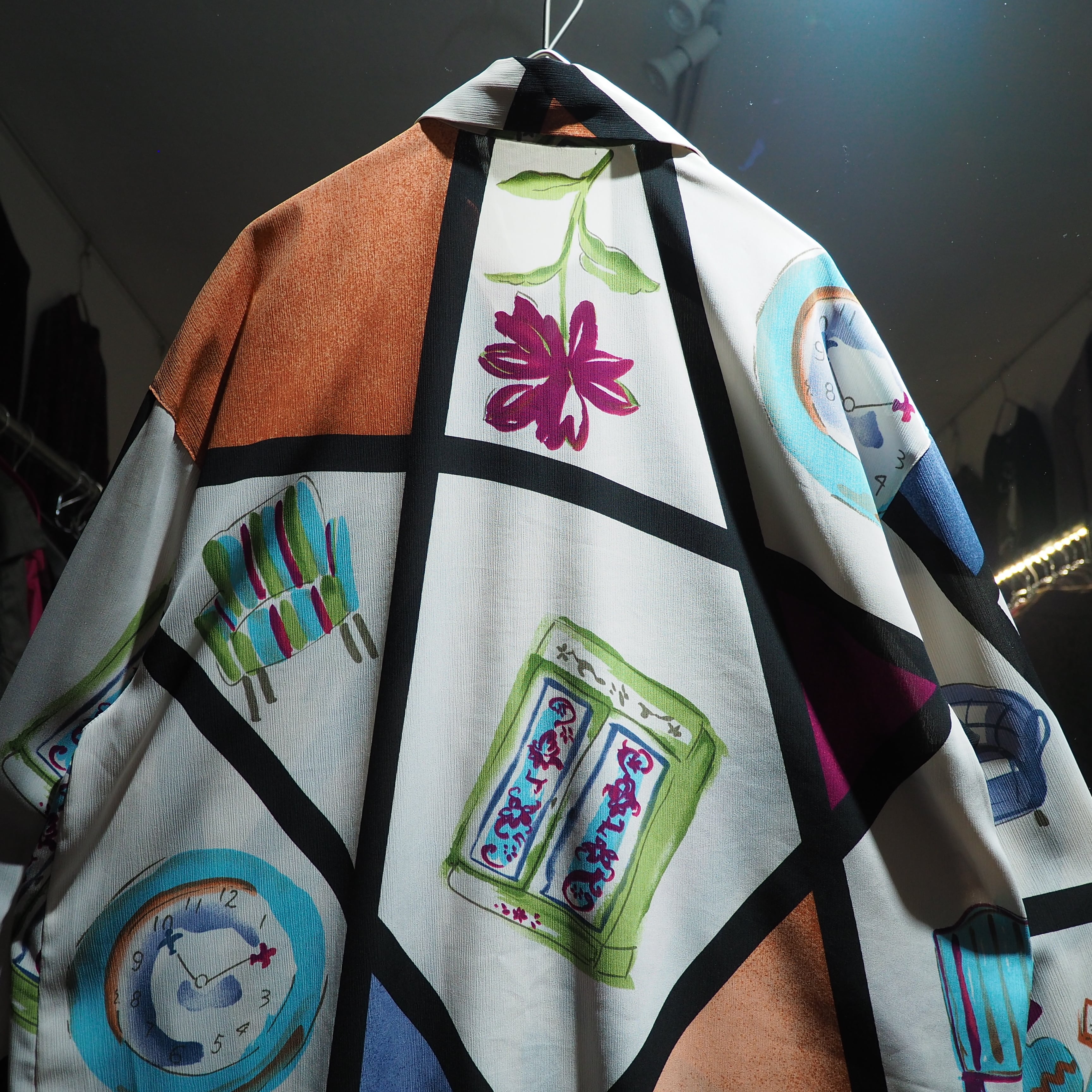 1990s Modern retro art painted vintage Drape shirt