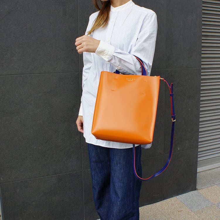 MARNI(マルニ）／ SHMPV01TY0LV639 Z2G14 MUSEO SMALL 参考価格 ...