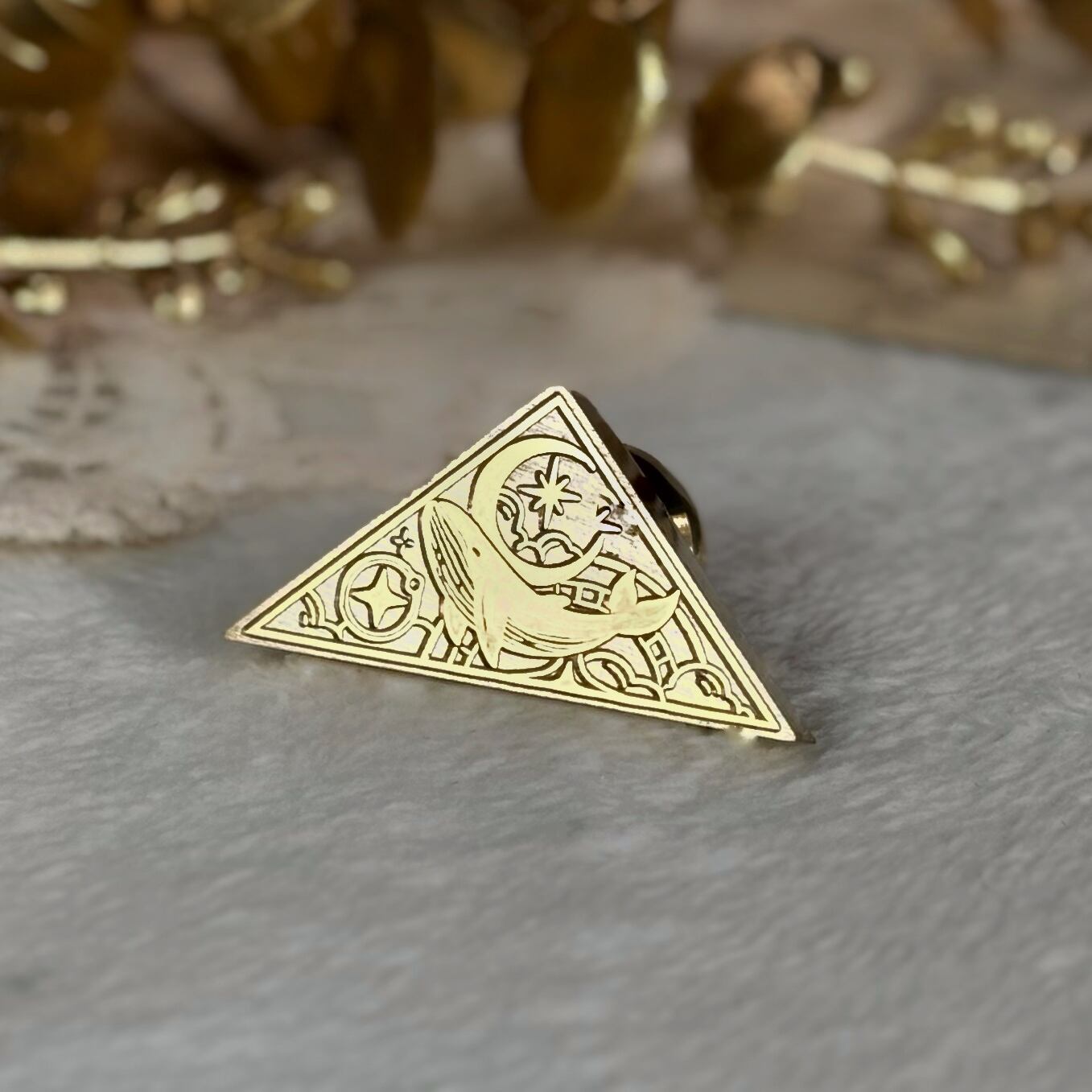 【縦25㎜×横38㎜】トライアングルヘッド ギャラクシーホエール4 #SWH-206