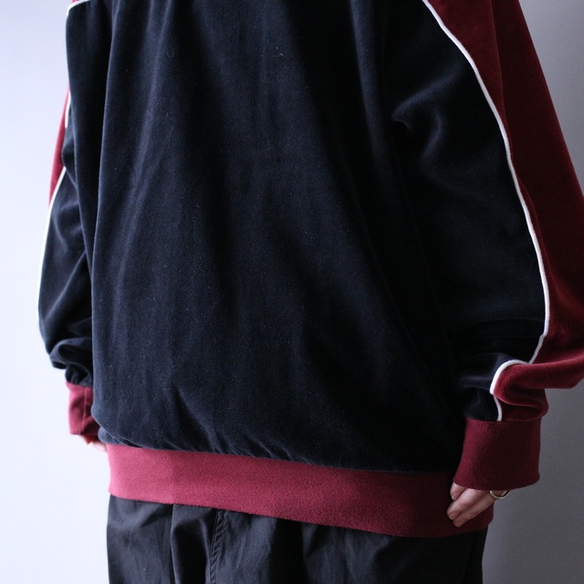 bi-color and piping design over silhouette velours zip-up jacket