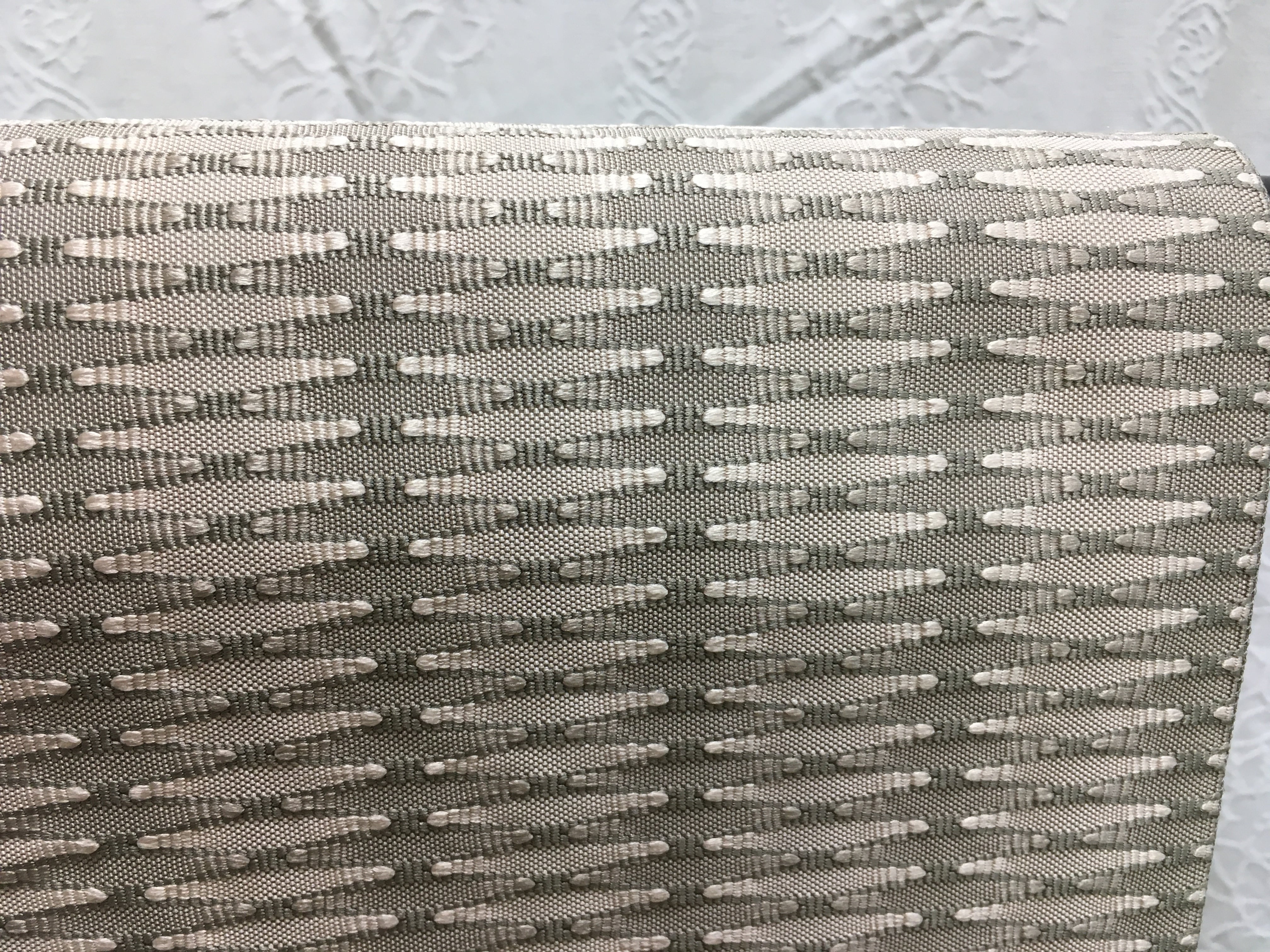 おしゃれ袋帯（ベージュと鼠色の横段の縞）六通