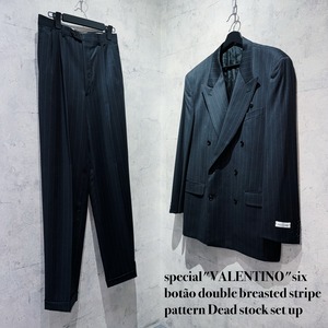 special"VALENTINO"six botão double breasted stripe pattern Dead stock set up