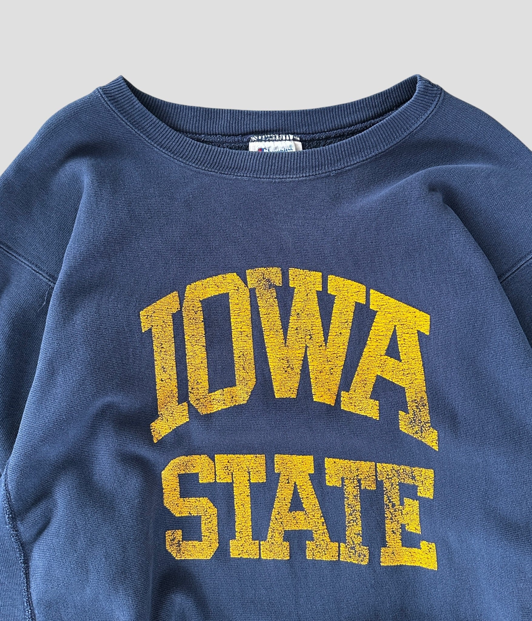 Champion- Vintage 90s XL IOWA STATE Reverse Weave Sweat made in