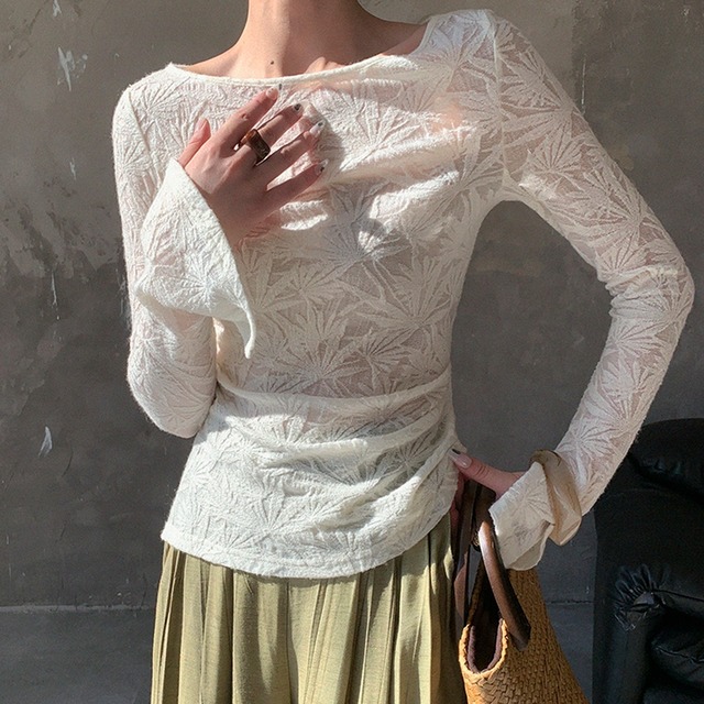 リーフ柄シアーシャツ 長袖リーフ柄シフォンシャツ レディース トップス シャツ ブラウス カットソー Tシャツ 長袖 ラウンドネック ボートネック スマート スリム 細身 シースルー シフォン 透け感 シアー かわいい 大人可愛い きれいめ シンプル 上品 おしゃれ レトロ こなれ感 ガーリー エレガント キュート 総柄 通勤 通学 デート お出かけ 休日 ショッピング 体型カバー 普段使い モテ インスタ映え リーフ柄シャツ シフォンシャツシアーシャツ  長袖シャツ フェミニン