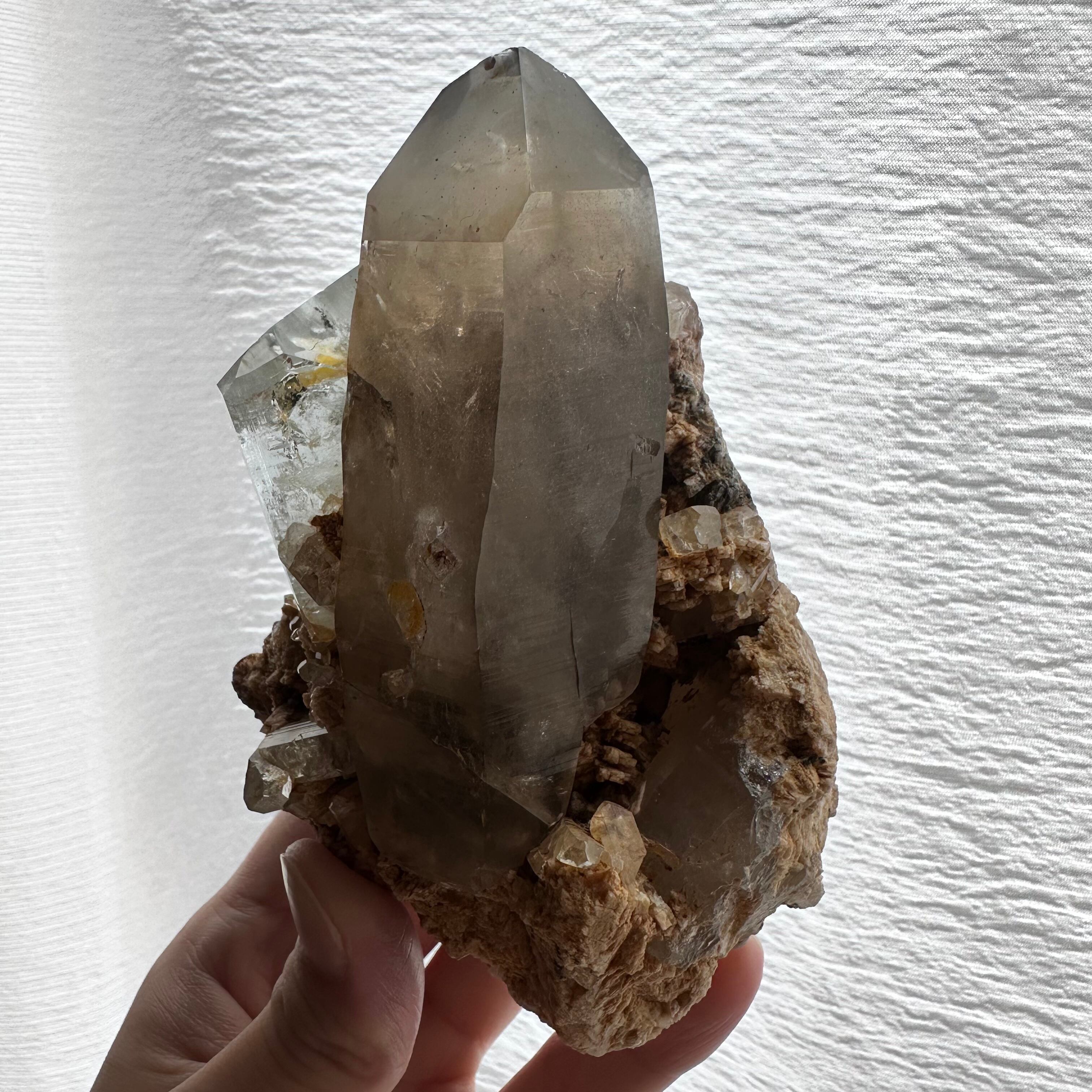 トパーズ / スモーキークォーツ【Smoky Quartz with Topaz】ナミビア産