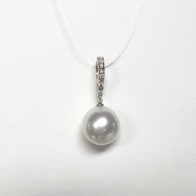 K18 W/G South Sea Pearl Pendant Top 2