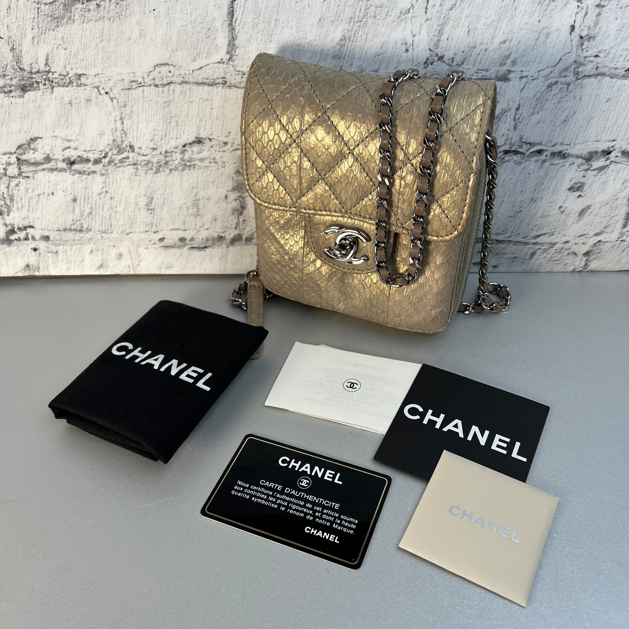CHANEL シャネル ココマーク  パイソン ショルダーバッグ ゴールド A-9396