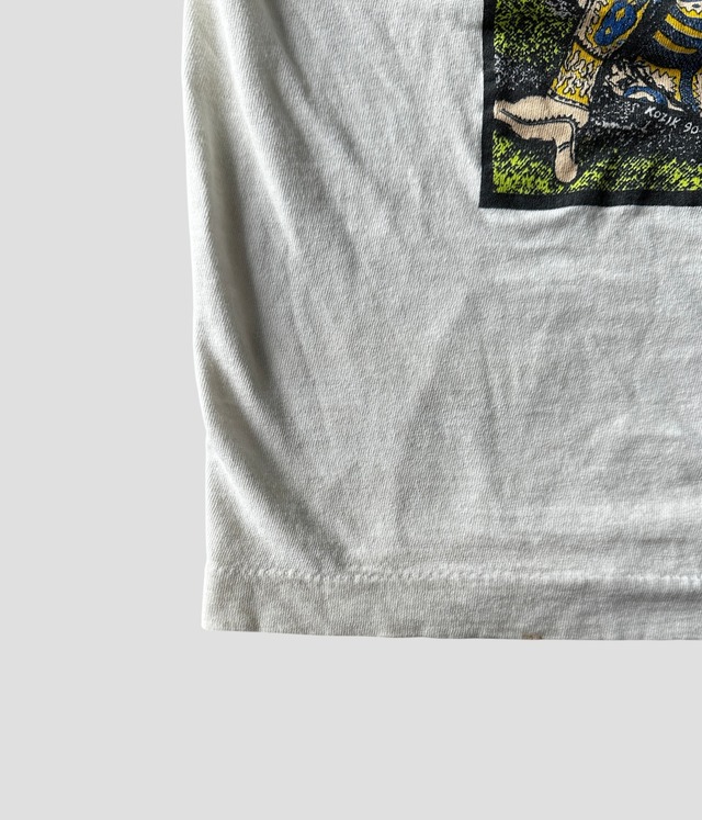 -Red Hot Chili Peppers- Vintage 90s Kozik Print T-shirt