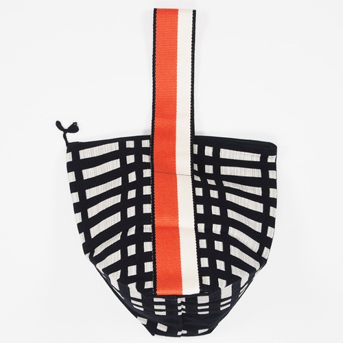 JOHANNA GULLICHSEN（ヨハンナ グリクセン） Tetra Handbag Nereus（ネレウス） Black