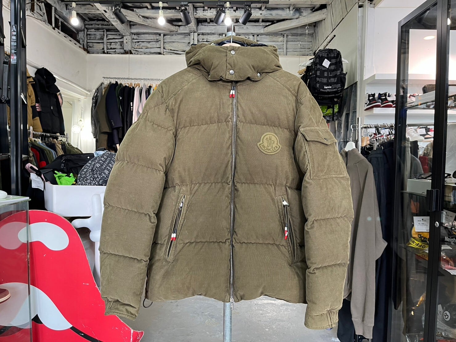 MONCLER 1952+VALEXTRA DERVAUX FRARES DOWN JACKET CAORDUROY T4 08862 | BRAND  BUYERS OSAKA