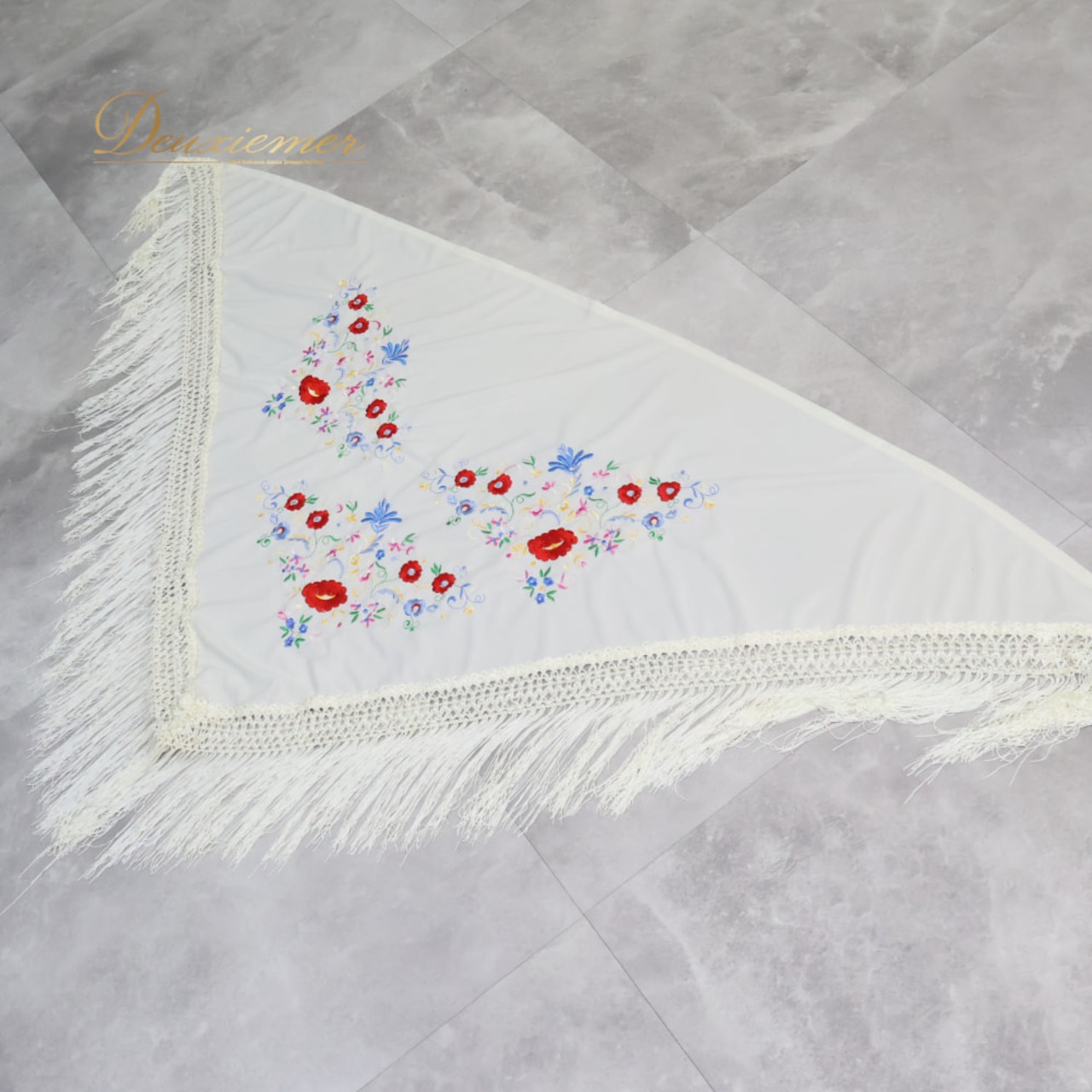 フラメンコ 衣装 シージョ ピキージョ ホワイト系 レッド系 ブルー系 白 赤 刺繍 フレコ トライアングル 三角形 ダンス パーティ 発表会 小物 踊り 舞台 飾り フリンジ カラフル ステージ衣装 コスチューム