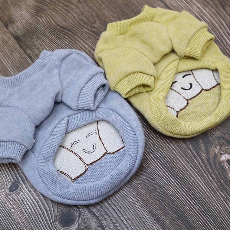 croissant sweatshirt XS ~ XL 2color / 犬服 秋冬 トレーナー Tシャツ アンゴラ 暖かい 韓国ワンコ服 無地 シンプル お揃い トップス 可愛い 犬の服 小型犬 中型犬