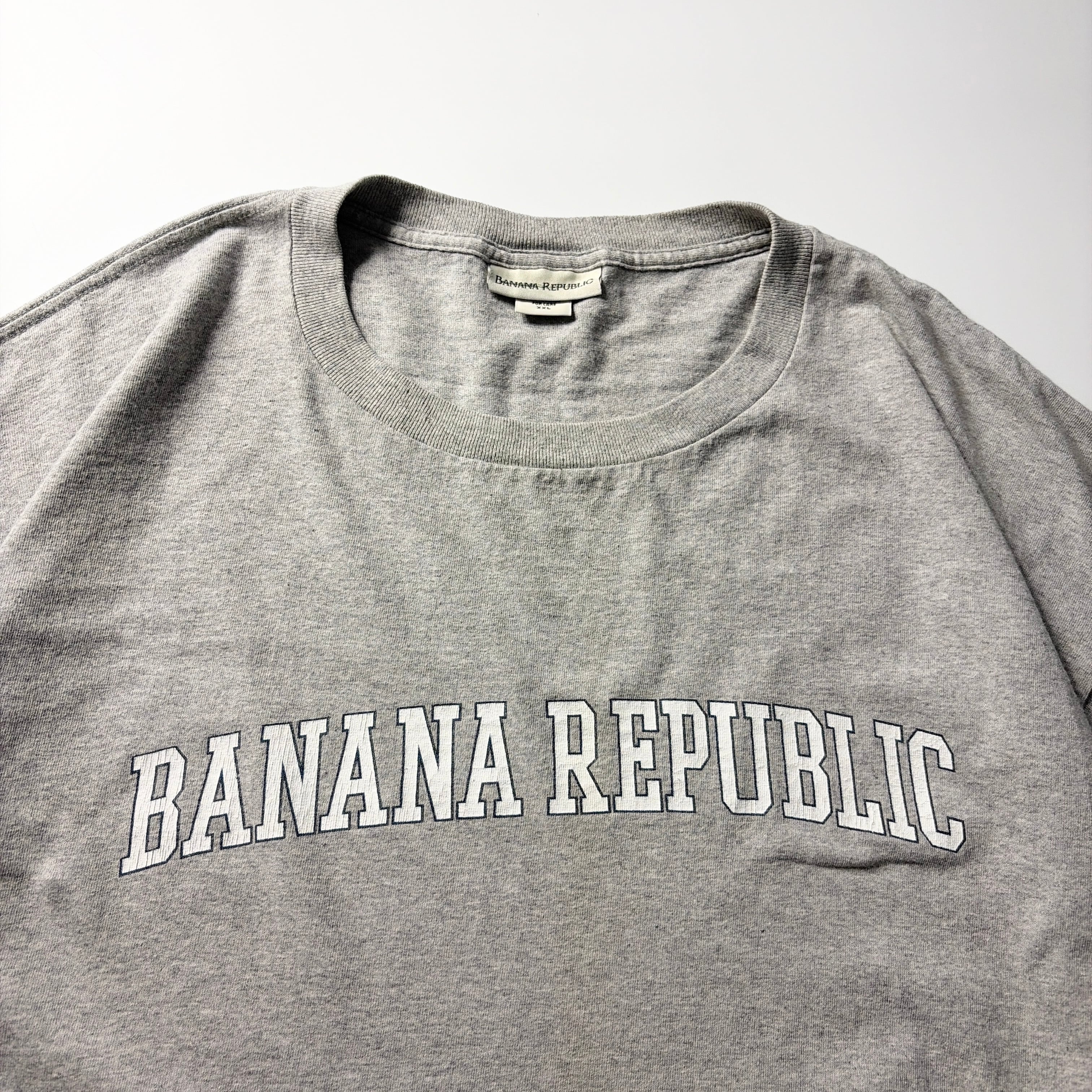 00s Banana Republic Spellout Graphic T-Shirt
