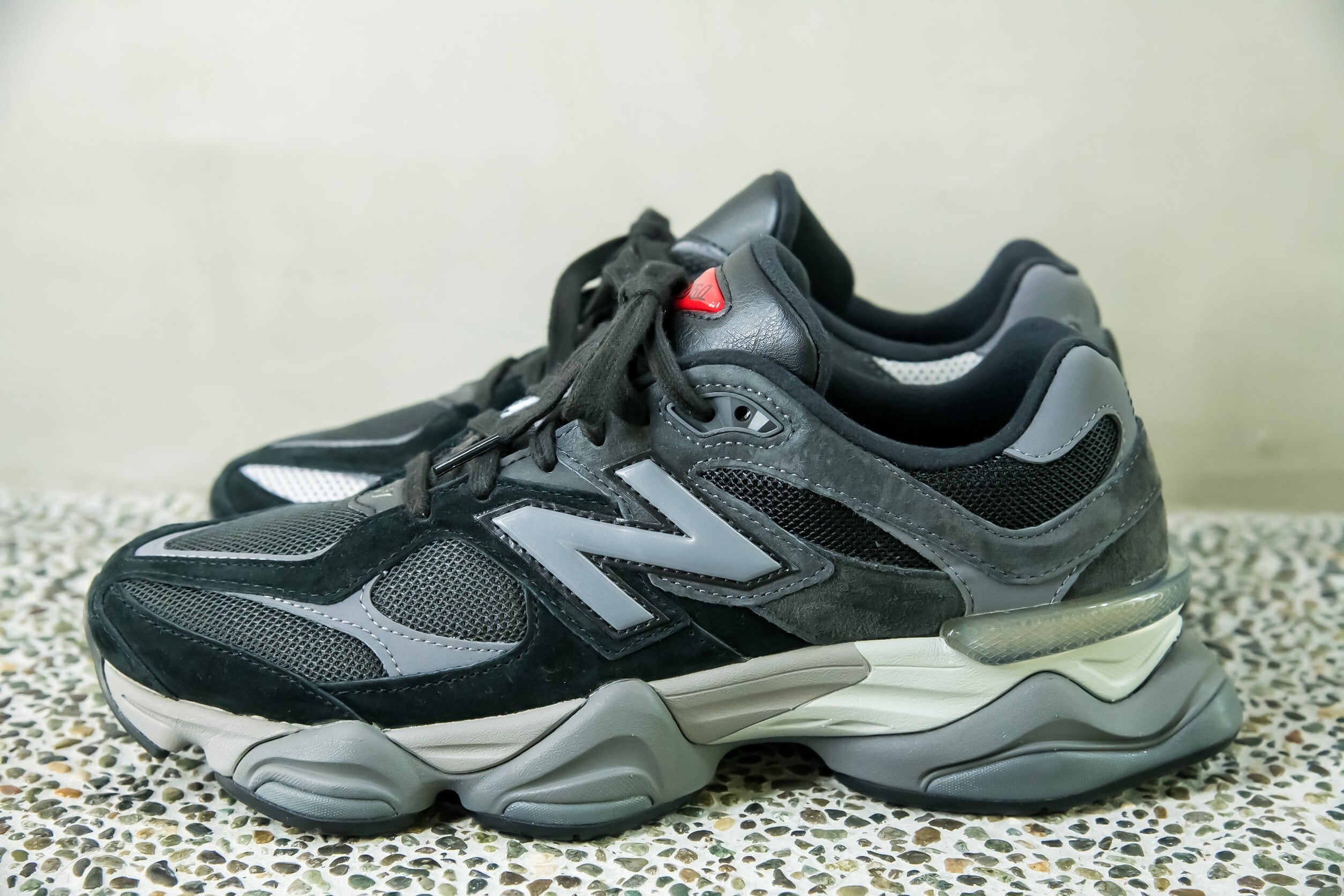 ニューバランス Newbalance 9060 25.5cm