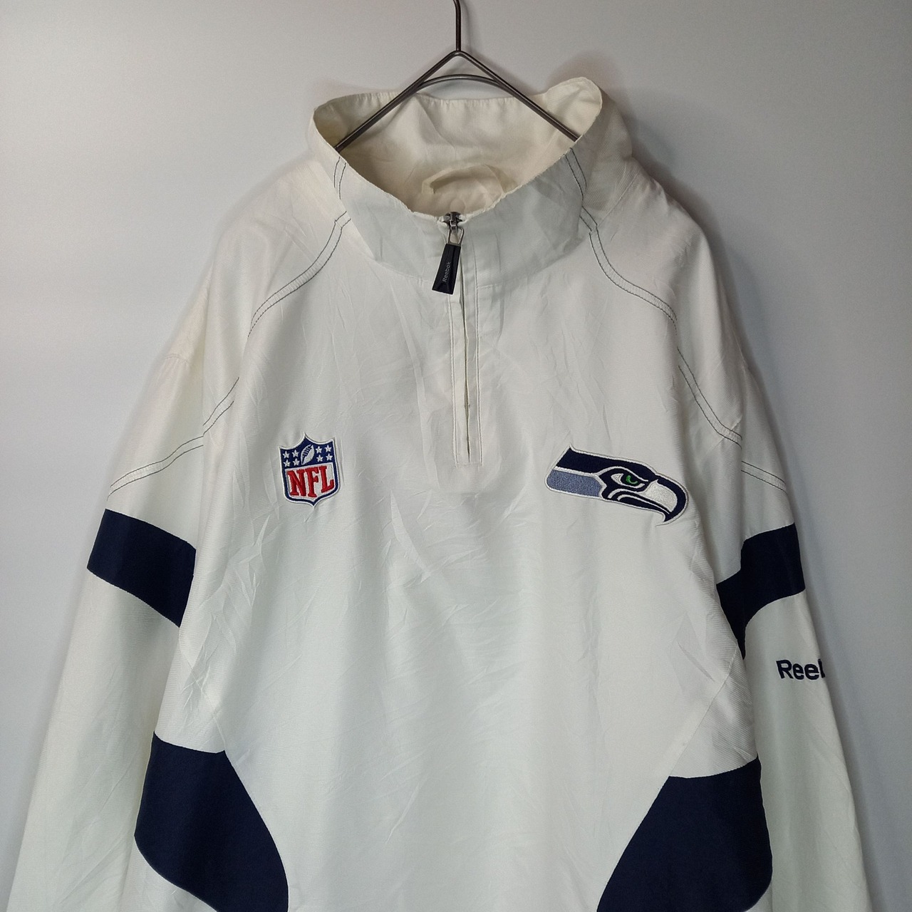 リーボック　ナイロンプルオーバー　ハーフジップ　NFL　ゲーム　ホワイト　M