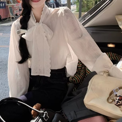 レースボウタイブラウス ・76400