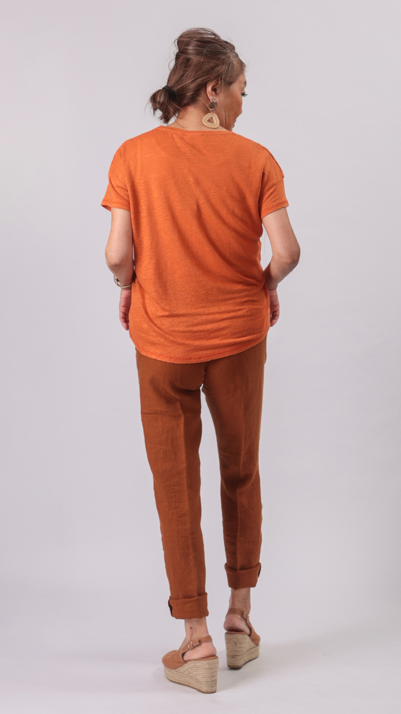 HARTFORD(Vネック無地Tシャツ)