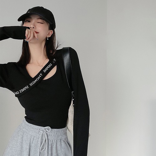 Tシャツ シャツ レッドオータム薄手スリムショートトップス レディース ロング 秋物 香港の味5642900549