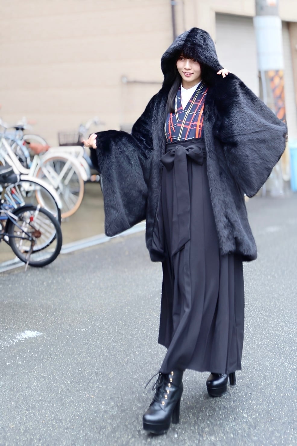 フェイクファーフード羽織 ブラック | MISAMARU