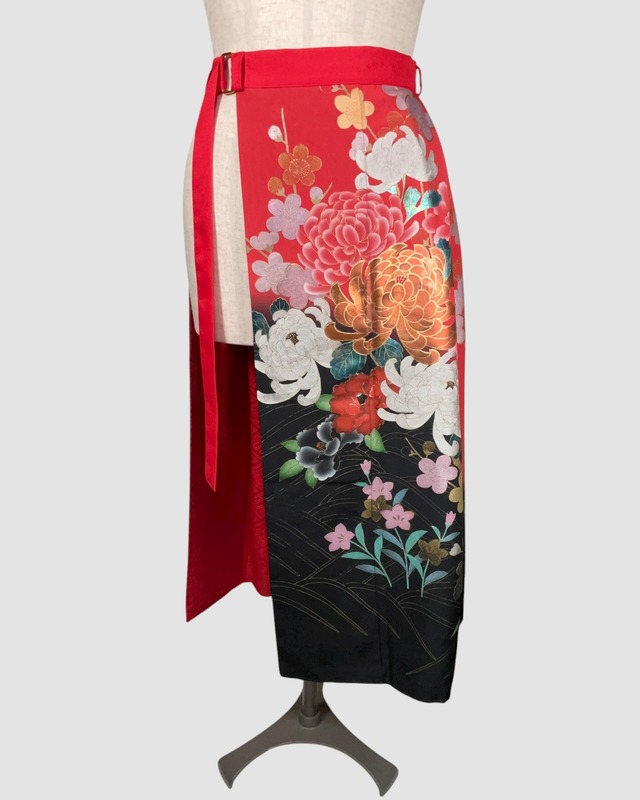着物重ねスカート(振袖より制作) Kimono Overlay Skirt (Made of Furisode-Kimono)