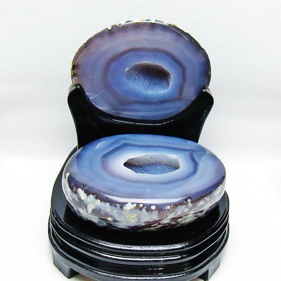 2Kg トレジャーメノウ アゲート ジオード 台座付属 一点物 175-1545