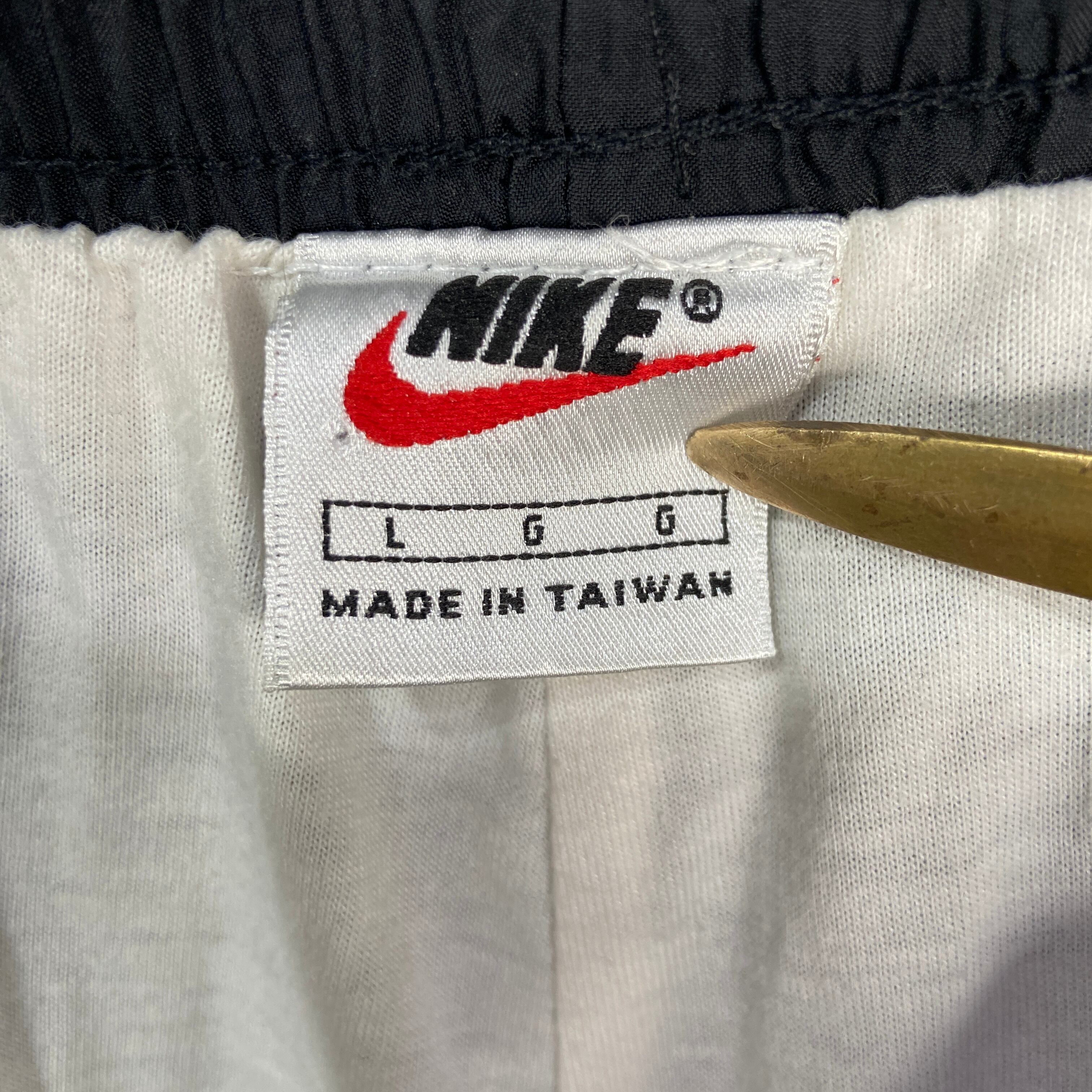 送料無料』90s NIKE 銀タグ ナイロントラックパンツ 黒 ラインパンツ