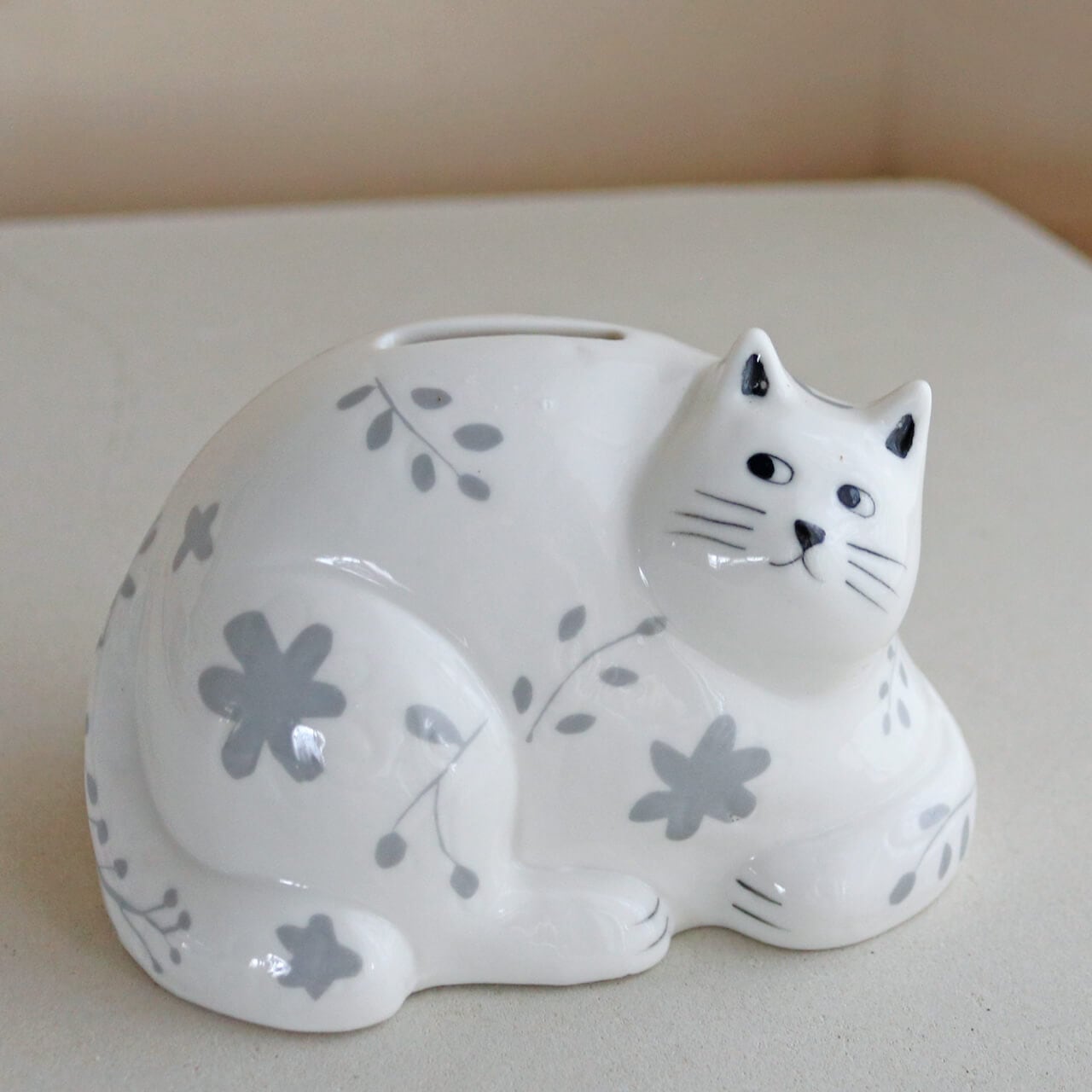 ねこの貯金箱 Zappy * ナチュラル かわいい 猫 ネコ 置物 陶器 * おしゃれ 北欧インテリア