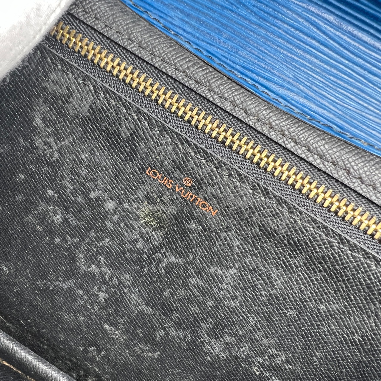 LOUIS VUITTON ルイヴィトン エピ モンテーニュ27 M52655 レザー ハンドバッグ ブルー A-9876