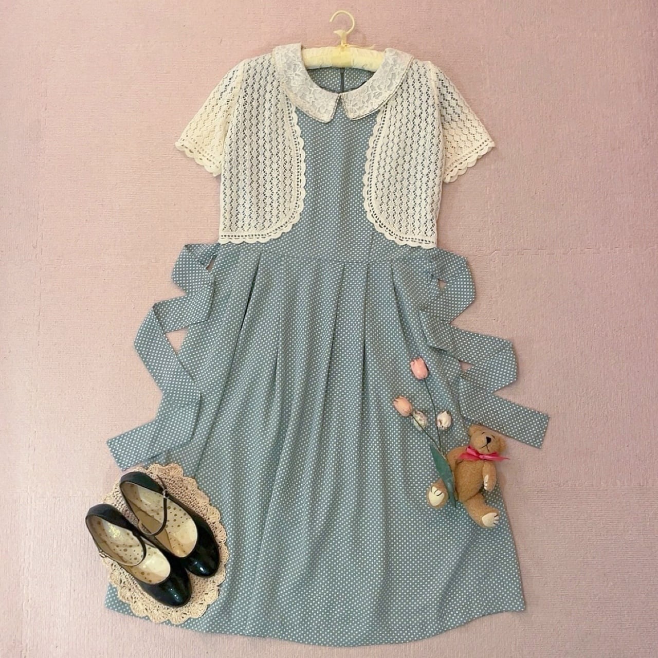 lace collar light green dot one-piece