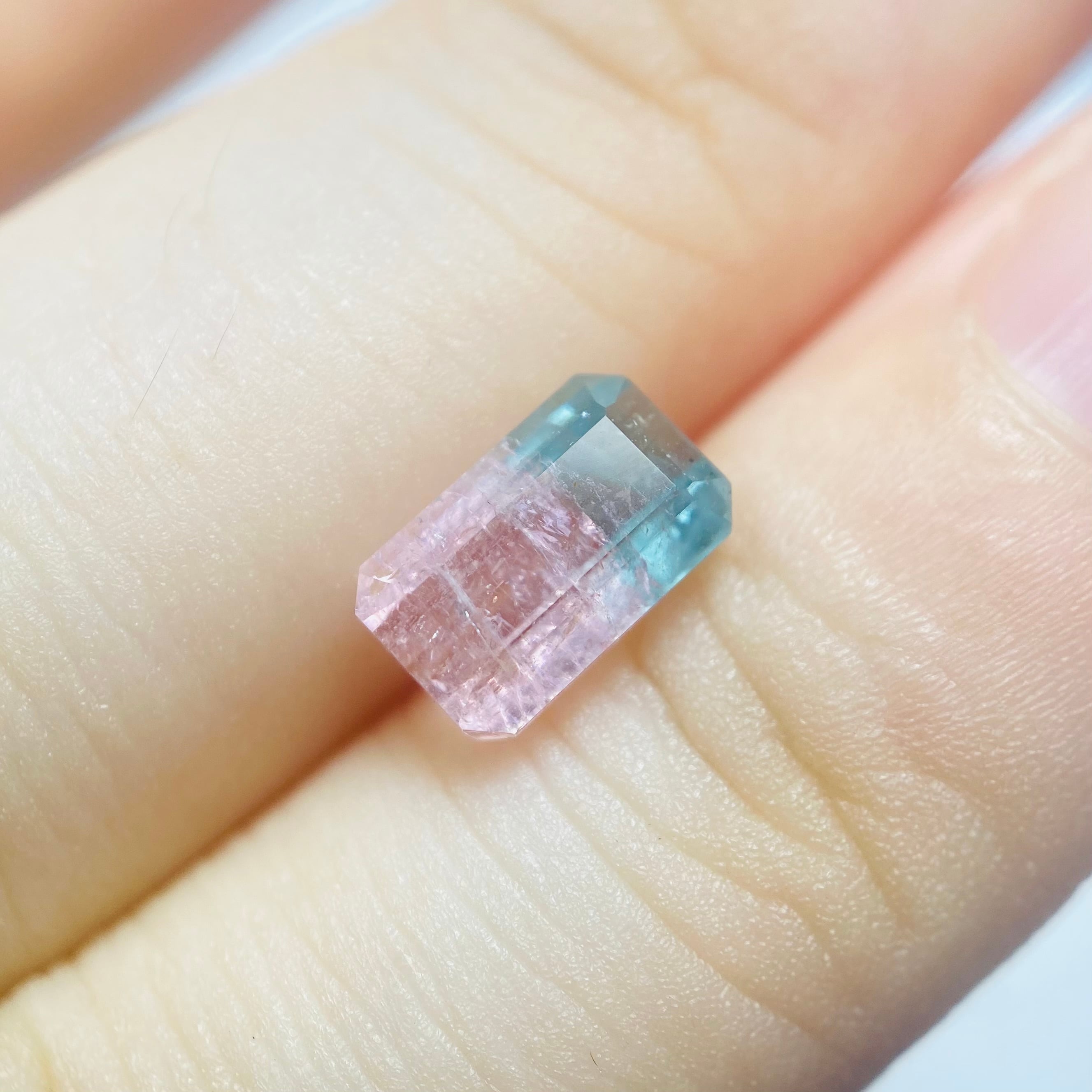 キキララカラーの金平糖なバイカラートルマリン