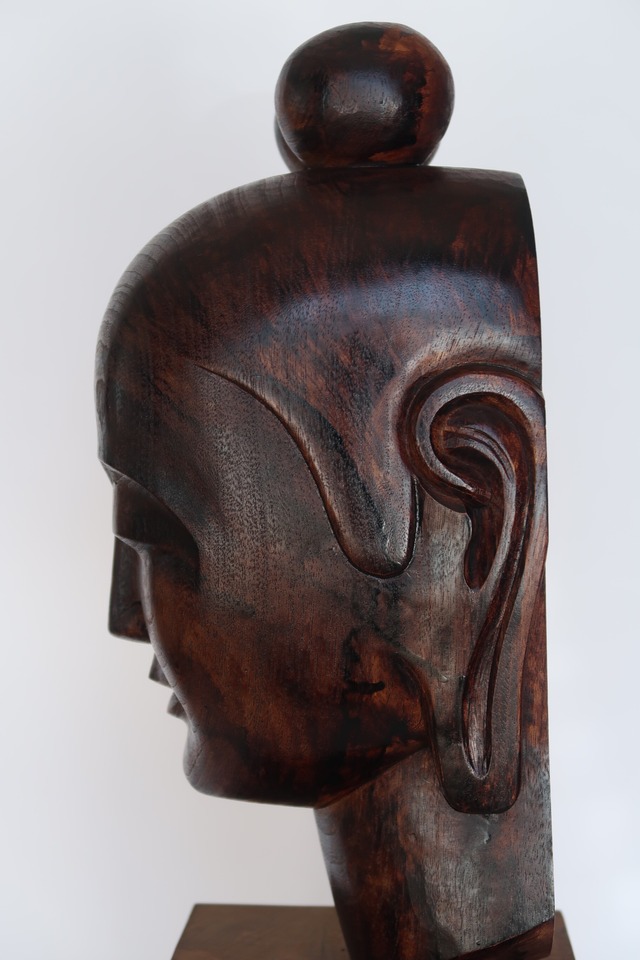 The Eternal Smile ― Inspired by the Chuguji Contemplative Bodhisattva