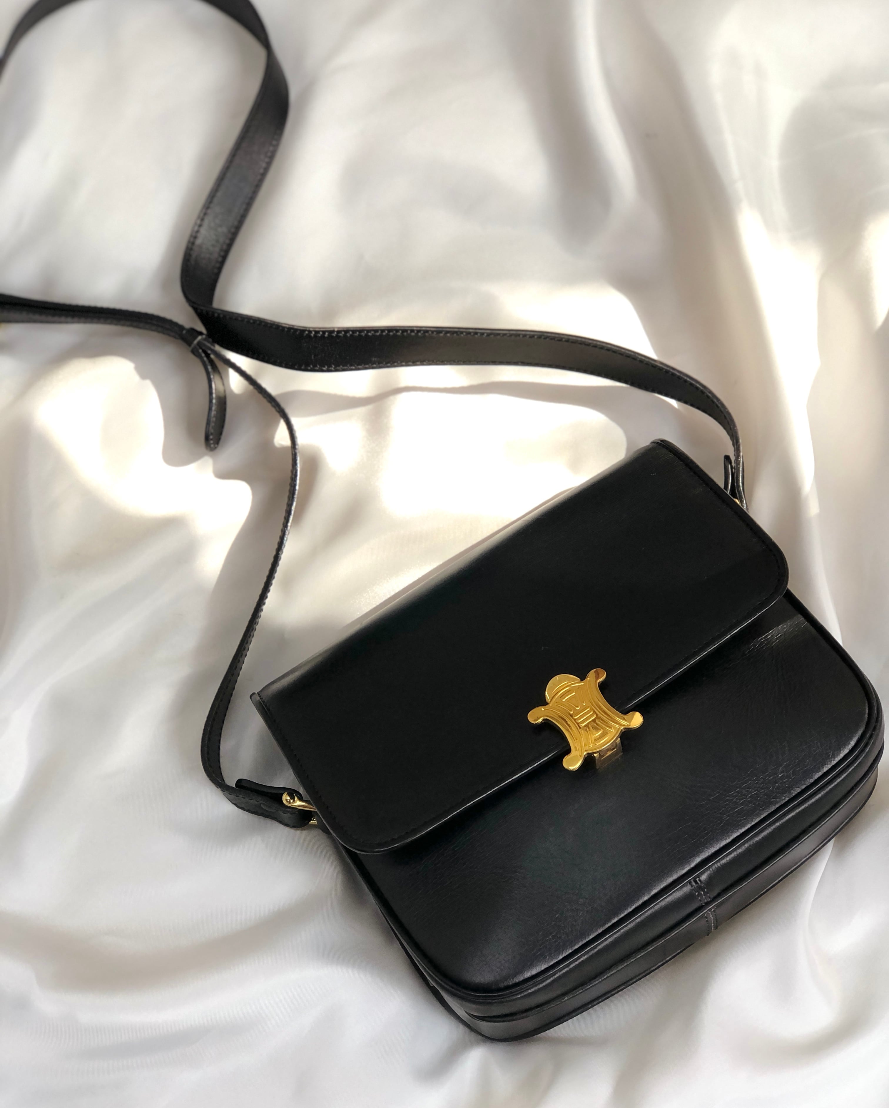 CELINE　セリーヌ　トリオンフ　ブラゾン　レザー　ミニバッグ　クロスボディ　ショルダーバッグ　ブラック　オールドセリーヌ　vintage　 ヴィンテージ　if5khb | VintageShop solo powered by BASE