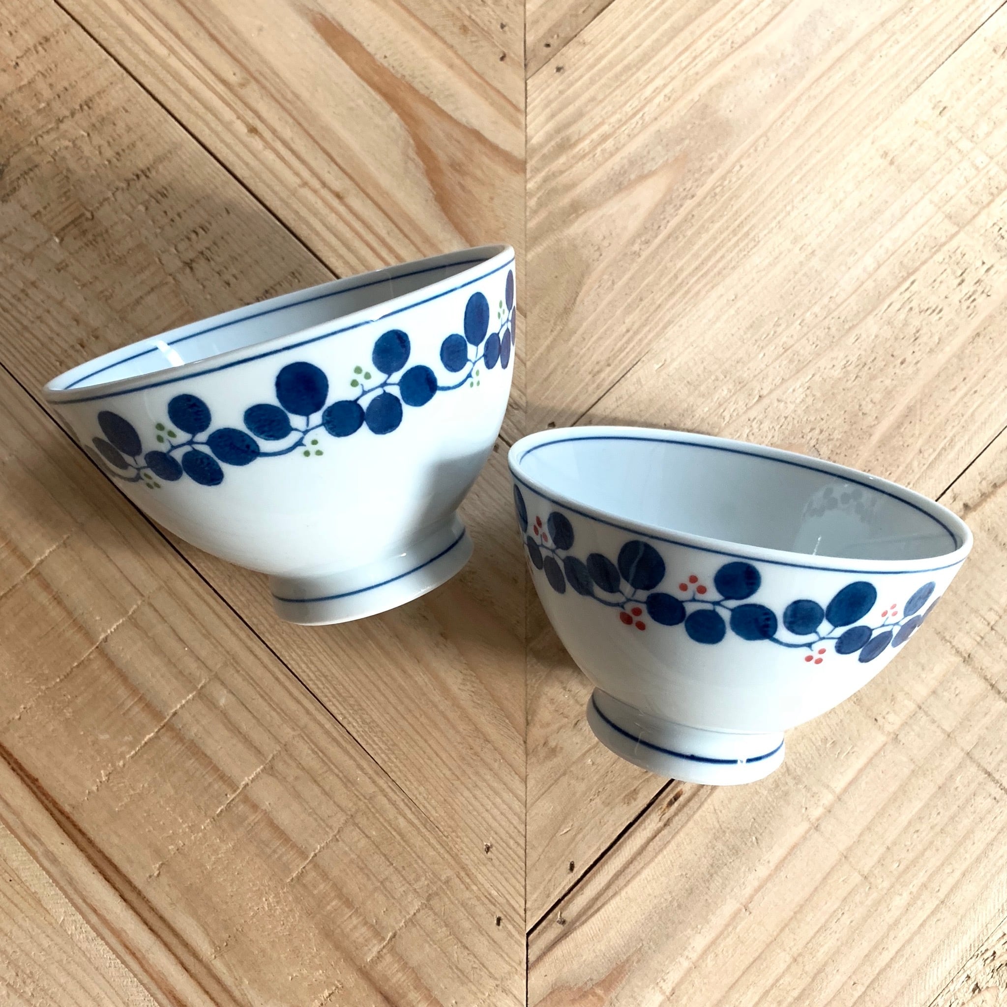 クローバーつなぎ ご飯茶碗 ☆ | 24to3［西富陶磁器オンラインストア