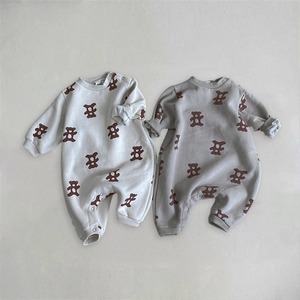 【BABY】秋新作ボーダー犬柄オールインワン　全3色