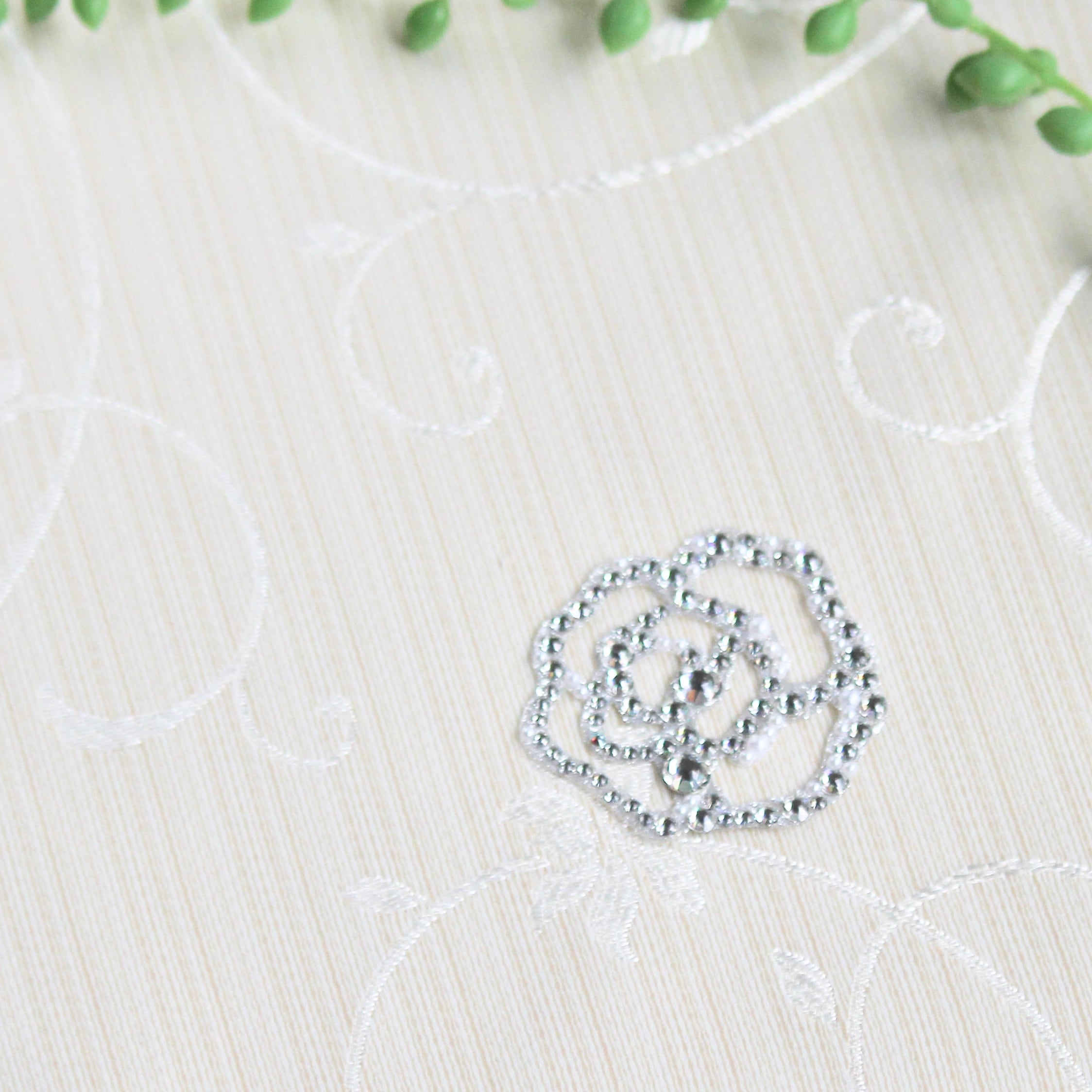 貼るアクセサリー＊ボディジュエリー＊バラ（5cm×5cm） 素肌が輝く