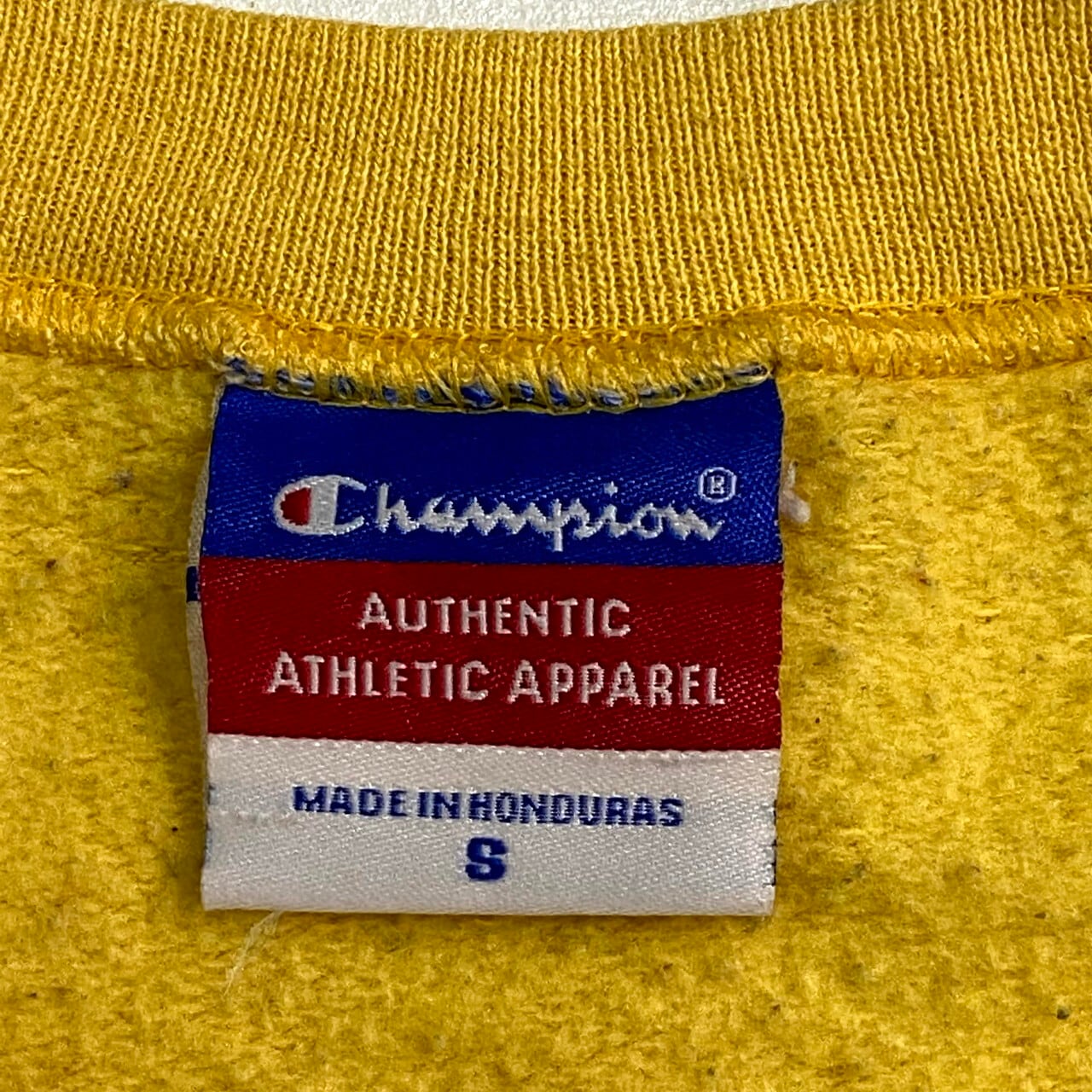 Champion チャンピオン LYCOMING カレッジロゴ ラメ入りワッペン スウェット トレーナー メンズM相当 古着 イエロー 黄色  【スウェット】【WS2201】 | cave 古着屋【公式】古着通販サイト