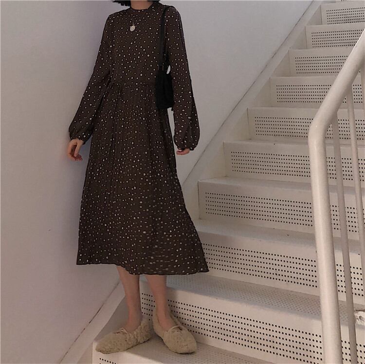 独特の存在感。韓国ファッション バンディング 長袖 スタンドカラー ドット 大きい裾 中・長セクション