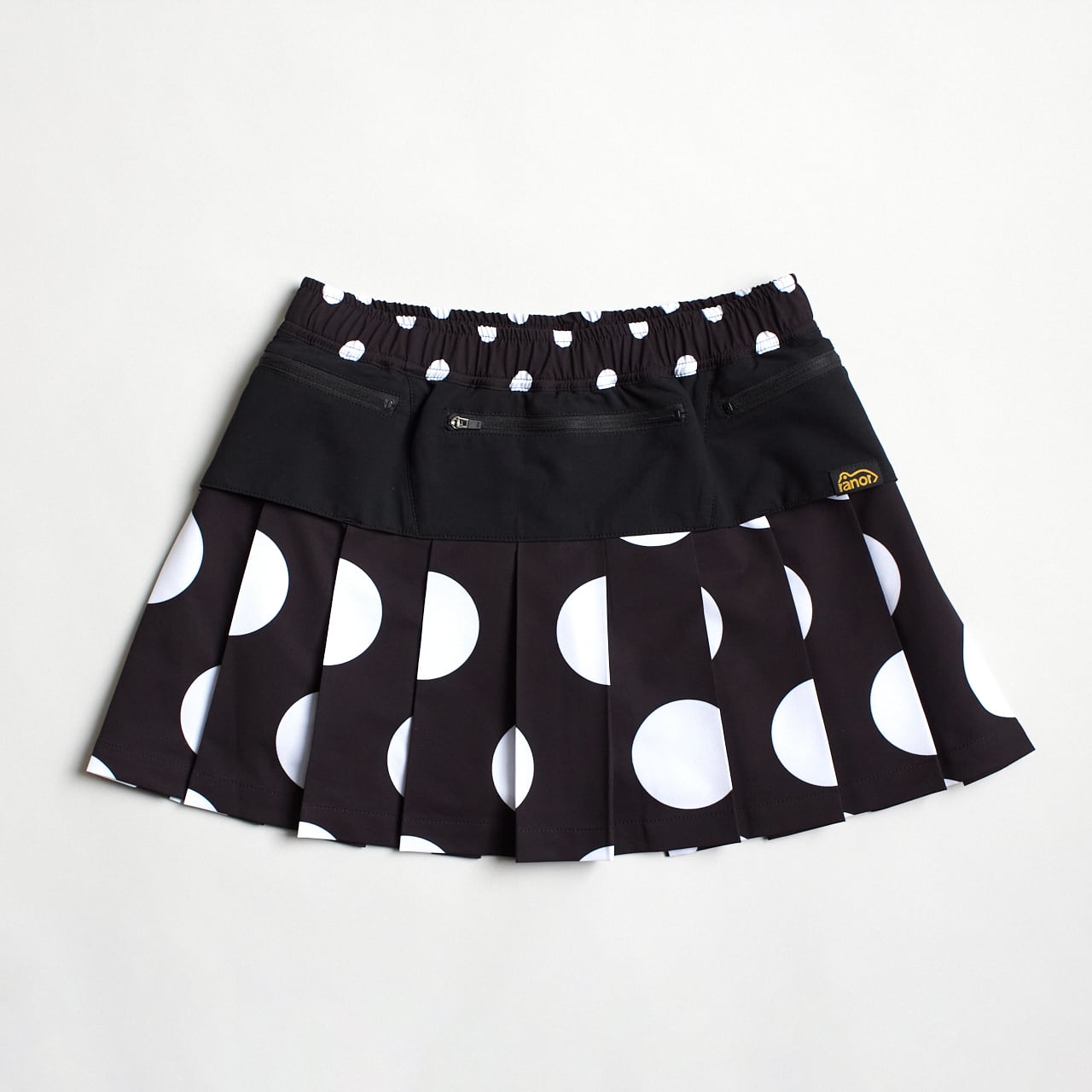 【美品】ranor☆ CRAZY FRILLS SKIRT☆Sサイズ（通常のM） ranor（ラナー）DOT PLEATS SKIRT - CRAZY BLACK レディース