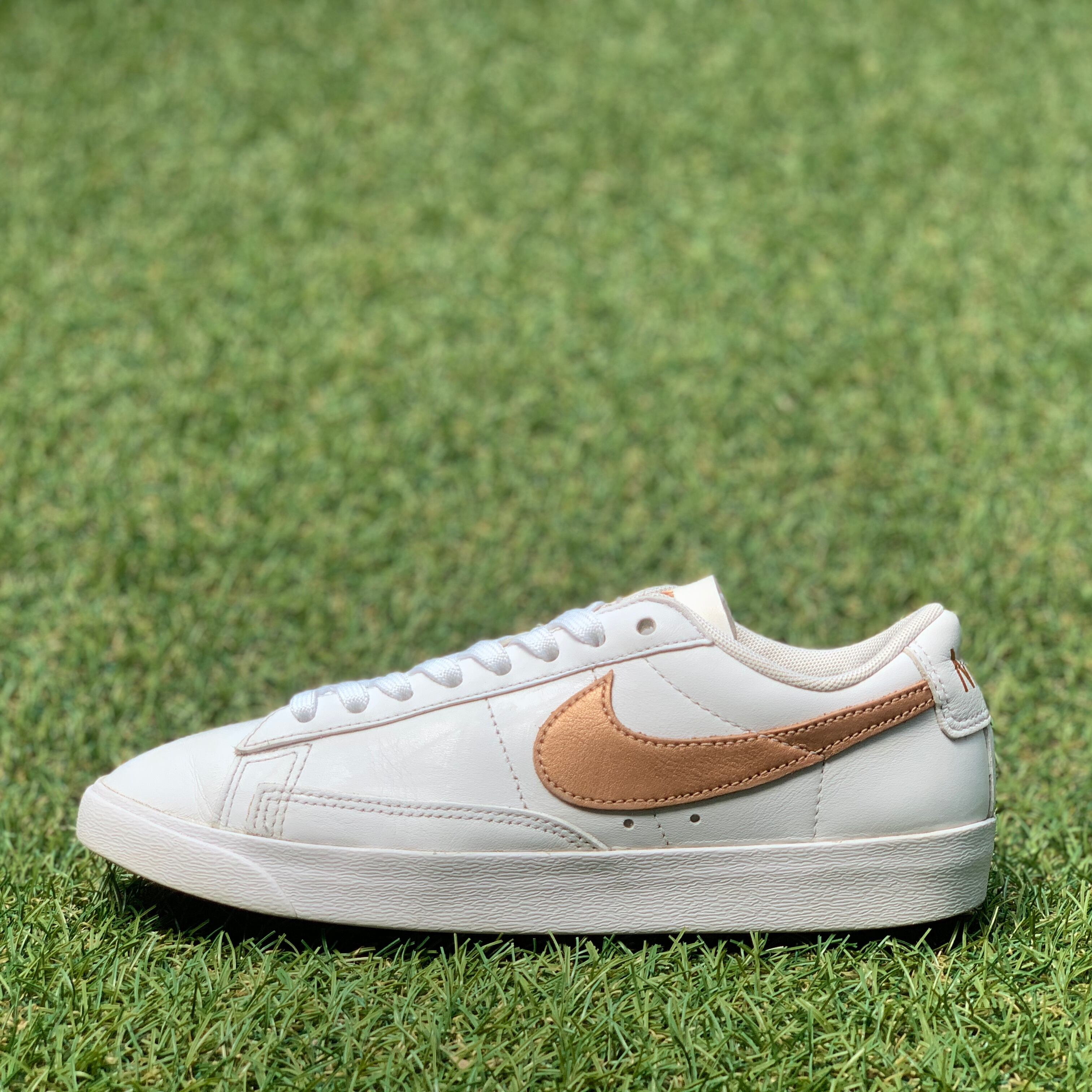 NIKE BLAZER LOW LE ナイキ ブレザーロー レザー D825