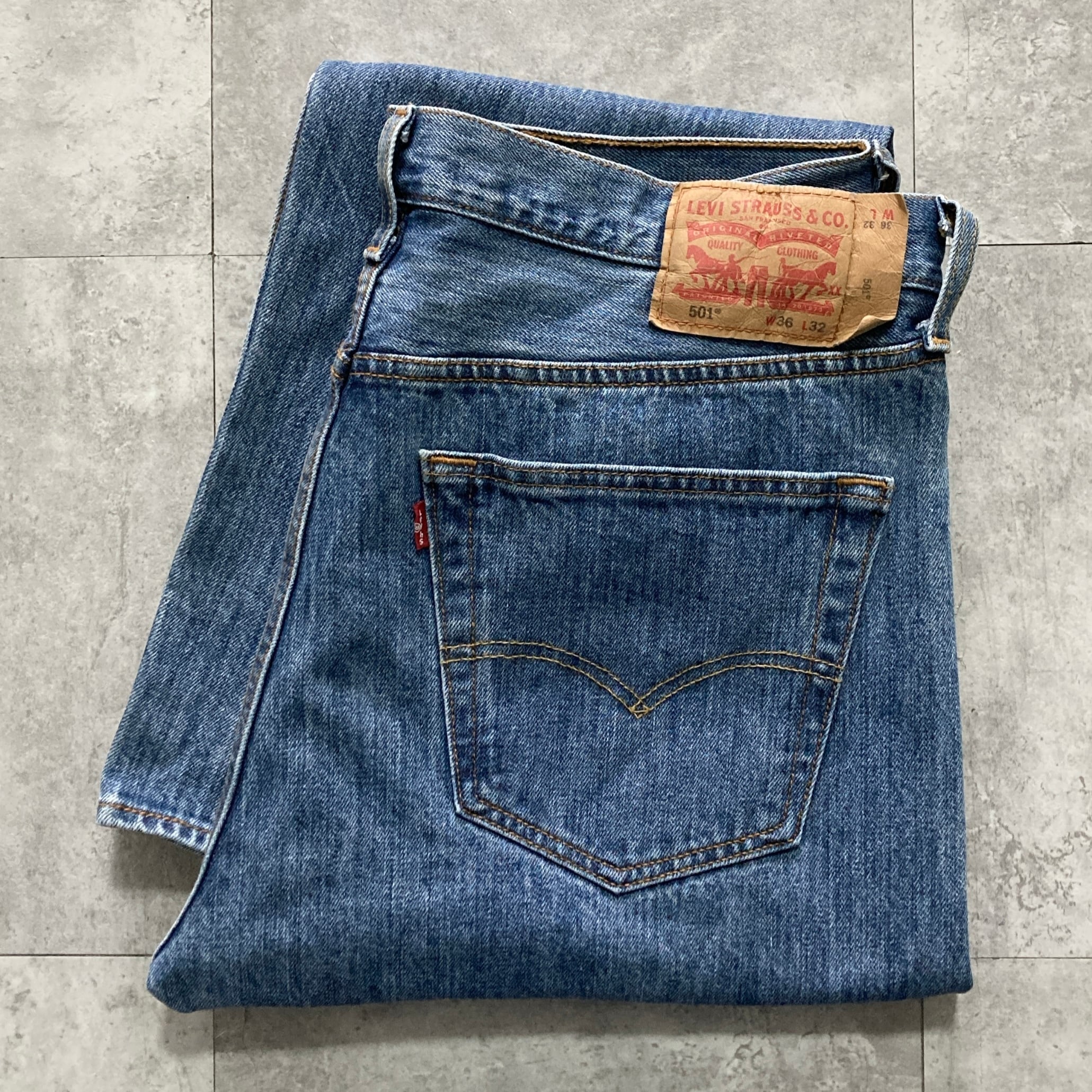 W33 L32】90's US.Levis 501 リーバイス サンベニート工場(553) ボタン