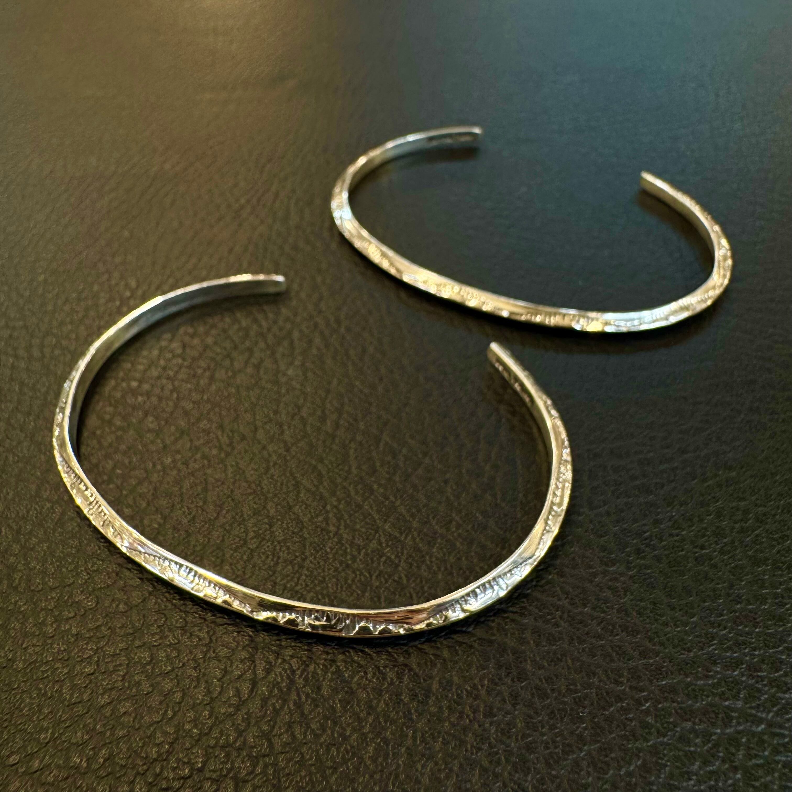 ナバホ族 スタンプワークバングル | BlueSunshineTrading