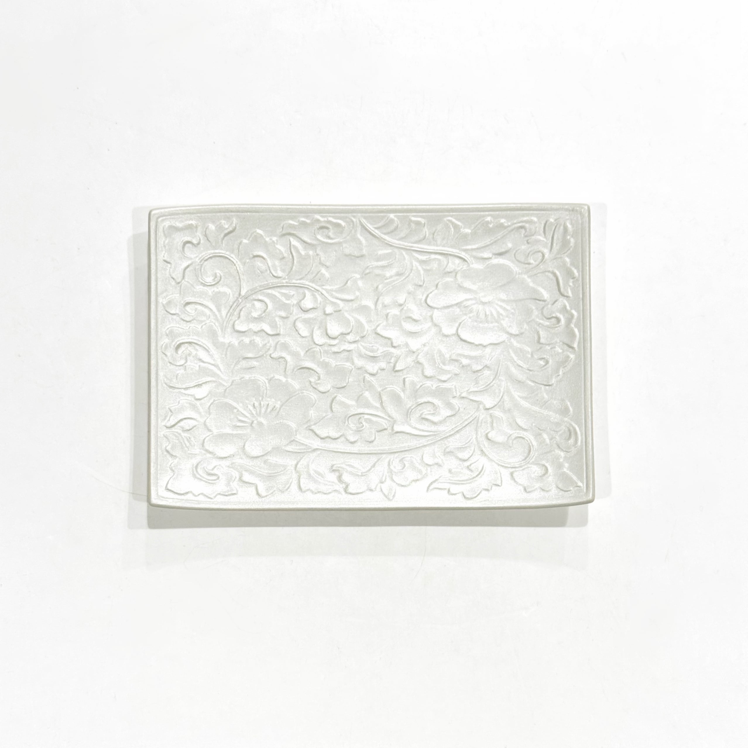 銀皿　三越製 Yahoo!オークション - 銀製 日本名店三越製 銀皿 3点 セット 重さ163g