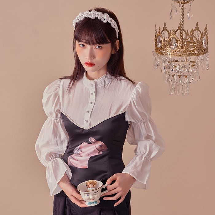 Rabbit Maiden blouse