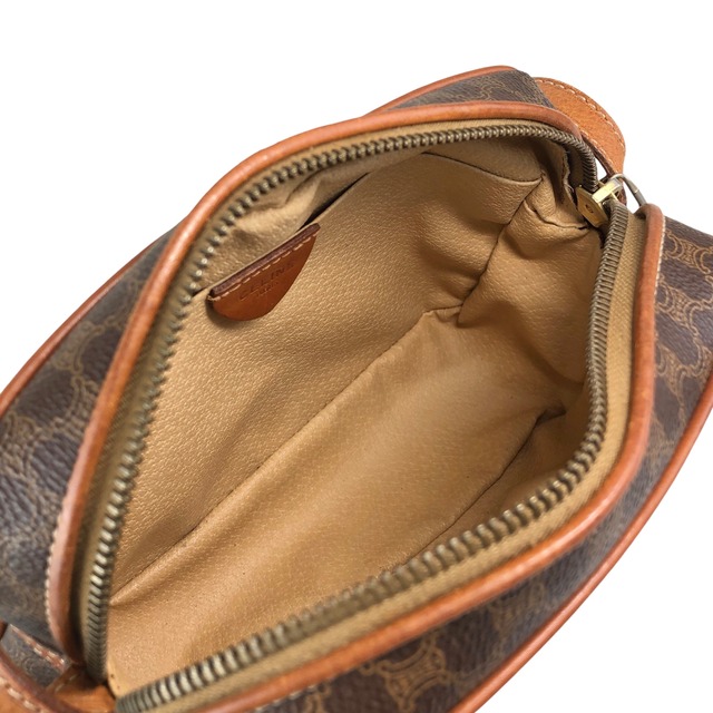 CELINE セリーヌ マカダム ショルダーバッグ ブラウン ブラゾン型押し PVC レザー vintage ヴィンテージ オールド v2cvc8