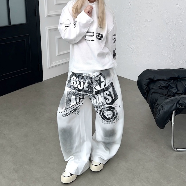 グランジグラフィックルーズフォルムカーブスウェットパンツ 2col R02540