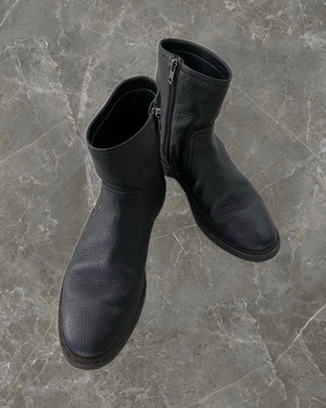 "BURBERRY" side zip design leather boots
