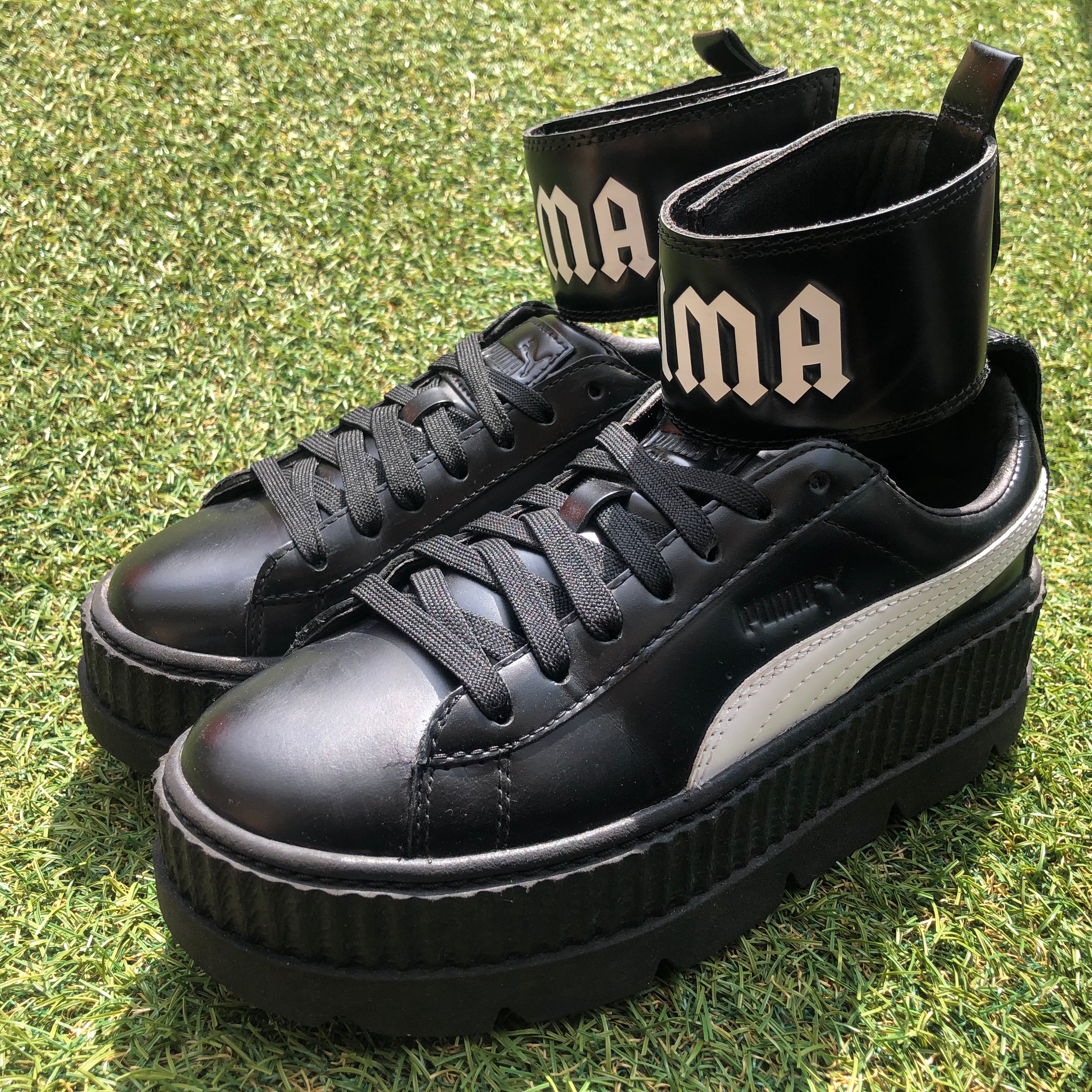 なす様ご購入＊ PUMA fenty スニーカー 黒 【公式通販】
