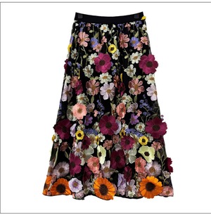 Best Hit ブラウス&ブラッシュ・ペタル　フラワー刺繍スカートセット　M25213